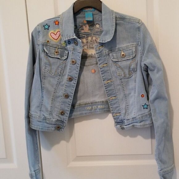 Jacket  - Picture 1 of 6